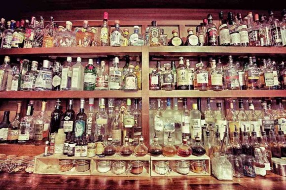 מתוך: www.thehidebar.com