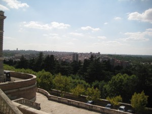 מבט מהמרפסת של הארמון אל הנוף של מדריד